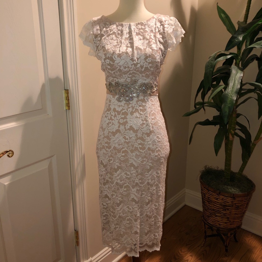 Wedding Dress EUC Size Small